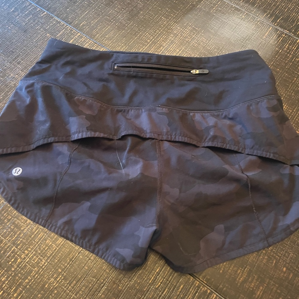 Lululemon speed up high rise gently used size 6